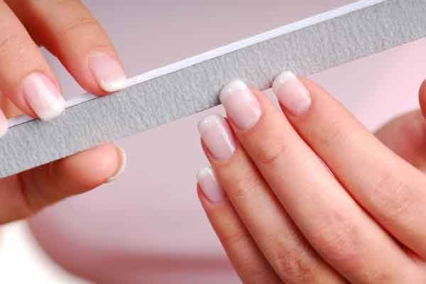 How to prepare your nails?